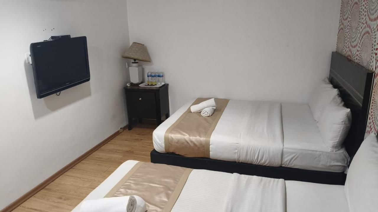 Bluebell Hotel Skudai Eksteriør bilde