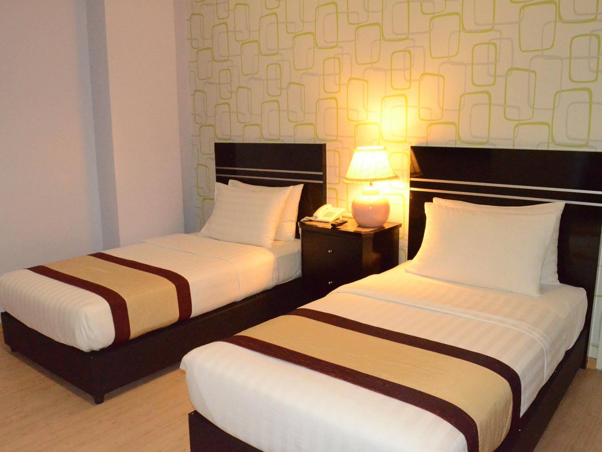 Bluebell Hotel Skudai Eksteriør bilde