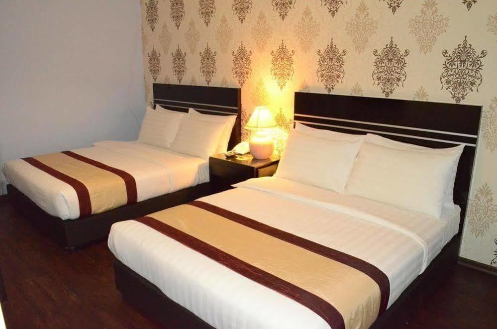 Bluebell Hotel Skudai Eksteriør bilde