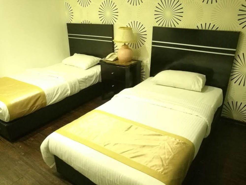 Bluebell Hotel Skudai Eksteriør bilde